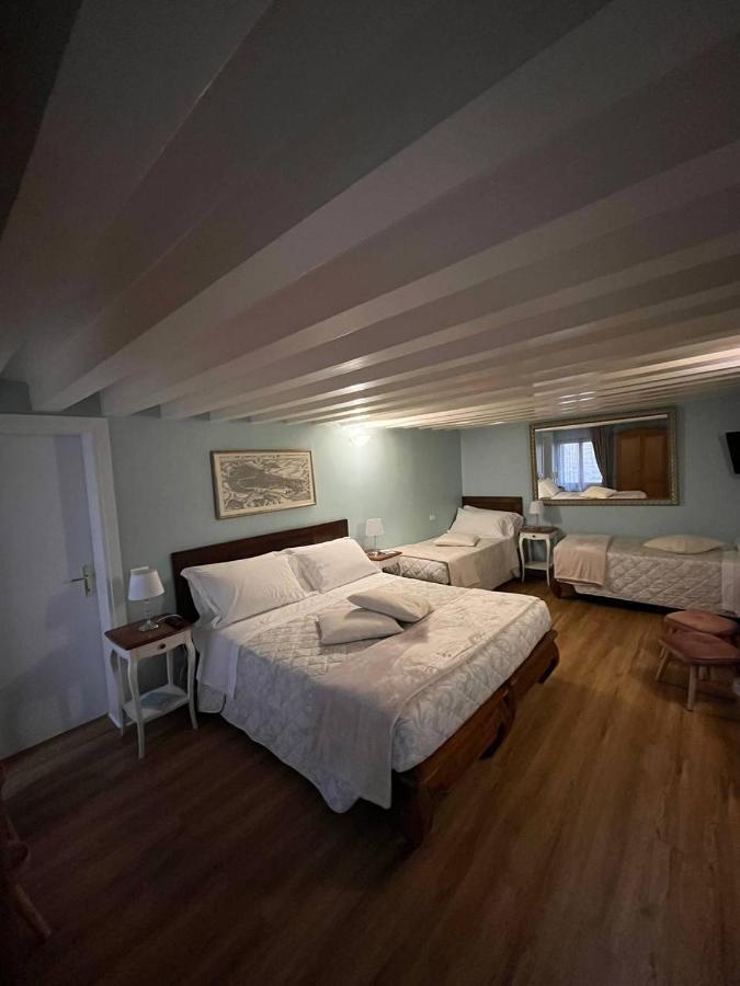 Corte Del Doge Di Rialto Venice Luaran gambar